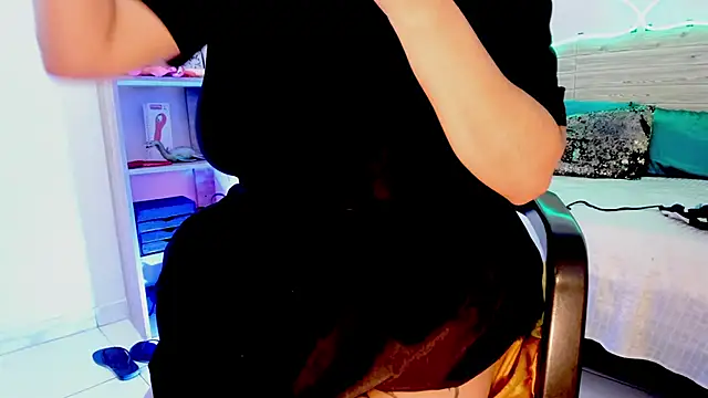 lilahSweet online show from January 24, 2025, 11:37 am