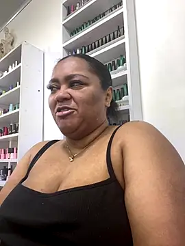 Snapshot of yanza2002 chatting on September 25, 2025, 11:30 pm yanza2002 online show from September 25, 2025, 11:30 pm