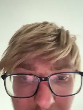 Sven132 online show from April 28, 2026, 4:12 pm