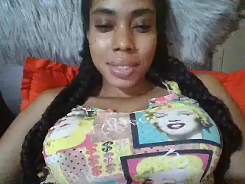 Snapshot of HONEYSWEETS_LIVE chatting on December 2, 2024, 6:30 am HONEYSWEETS LIVE online show from December 2, 2024, 6:30 am