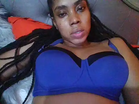 Snapshot of HONEYSWEETS_LIVE chatting on January 11, 2025, 3:13 am HONEYSWEETS LIVE online show from January 11, 2025, 3:13 am