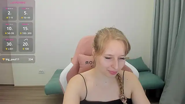 Snapshot of Jessy_Ginger chatting on December 2, 2024, 8:55 pm Jessy Ginger online show from December 2, 2024, 8:55 pm