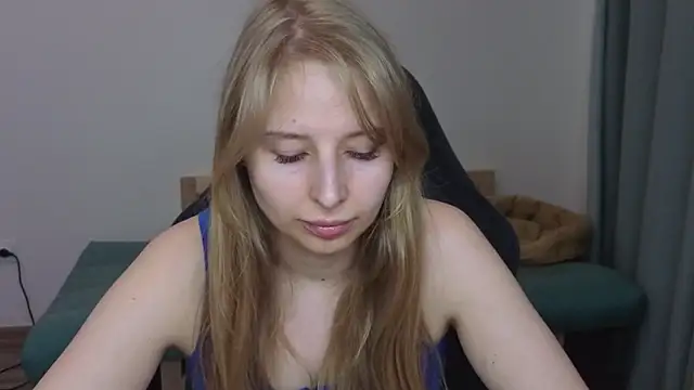 Snapshot of Jessy_Ginger chatting on June 8, 2026, 3:23 pm Jessy Ginger online show from June 8, 2026, 3:23 pm