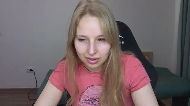 Snapshot of Jessy_Ginger chatting on June 30, 2026, 12:28 pm Jessy Ginger online show from June 30, 2026, 12:28 pm