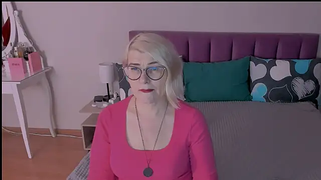 Snapshot of sabrinamacmarren chatting on January 29, 2025, 6:18 pm sabrinamacmarren online show from January 29, 2025, 6:18 pm