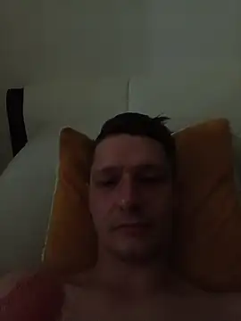 Snapshot of twinksbadboyhot chatting on June 24, 2026, 3:38 am twinksbadboyhot online show from June 24, 2026, 3:38 am