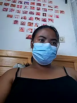 Snapshot of Artinah22 chatting on January 6, 2025, 7:20 am Artinah22 online show from January 6, 2025, 7:20 am