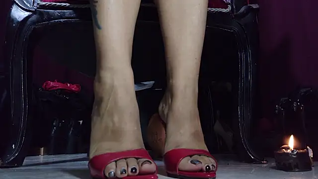 MeGoddesSara online show from March 19, 2026, 9:08 pm