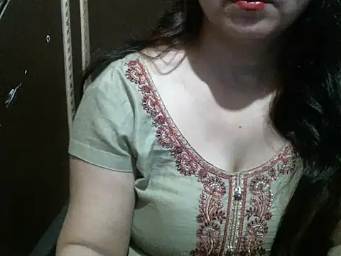 UrsMansi online show from October 13, 2025, 3:28 am