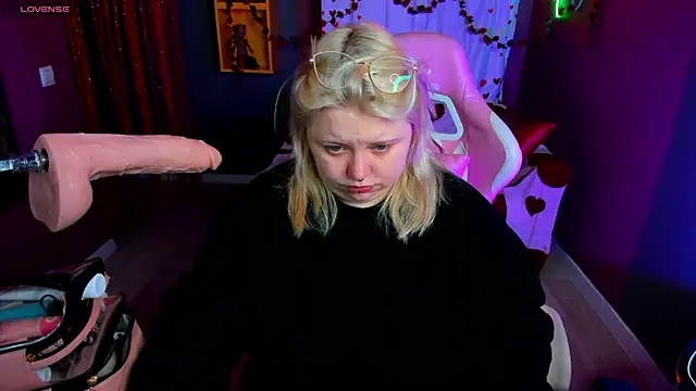 Snapshot of Yoki_Shizuko chatting on February 7, 2026, 6:39 am Yoki Shizuko online show from February 7, 2026, 6:39 am