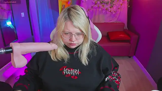 Yoki Shizuko online show from April 10, 2026, 6:40 am