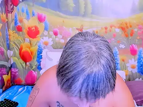 indianroxy online show from April 15, 2026, 7:48 am