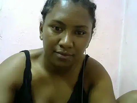 Snapshot of cutybigass chatting on March 19, 2025, 10:44 am cutybigass online show from March 19, 2025, 10:44 am