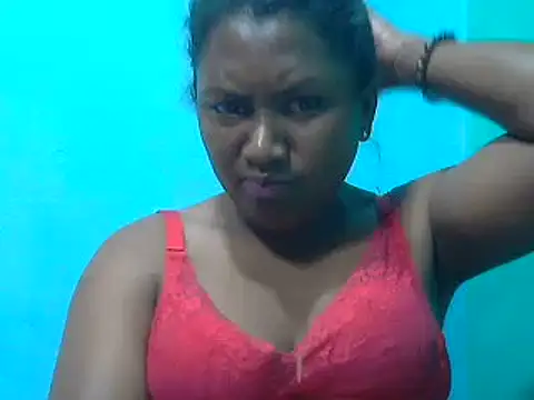 Snapshot of cutybigass chatting on October 7, 2025, 5:43 pm cutybigass online show from October 7, 2025, 5:43 pm