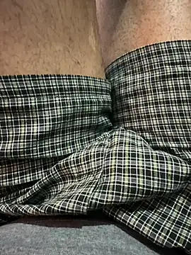 Snapshot of Randy642001 chatting on November 10, 2025, 5:06 am Randy642001 online show from November 10, 2025, 5:06 am