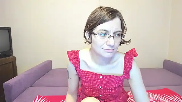 MarilynDream online show from March 12, 2025, 1:03 am