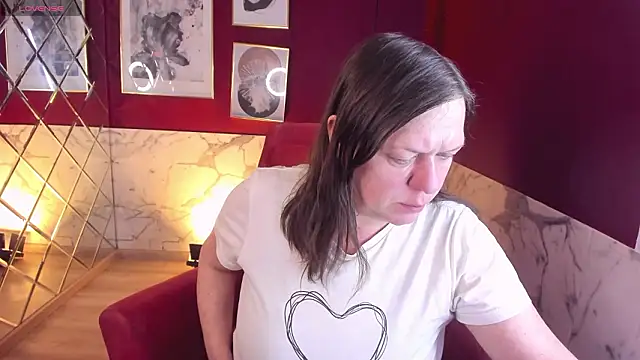 KellyPerfection online show from March 5, 2026, 5:36 am