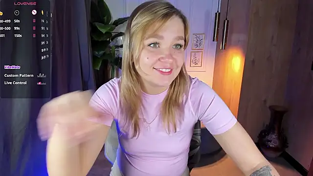 BellaDreamy online show from March 30, 2026, 9:32 am