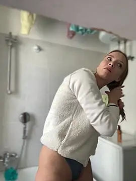 AnastasiaAniess online show from February 15, 2025, 11:50 am