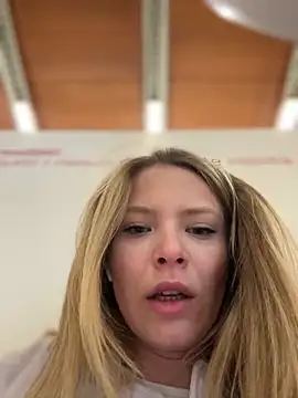 AnastasiaAniess online show from March 21, 2025, 8:50 am