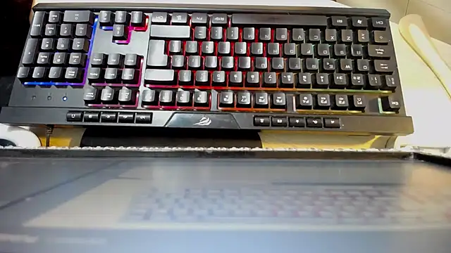 Snapshot of charlottesexxx chatting on October 1, 2025, 9:32 pm charlottesexxx online show from October 1, 2025, 9:32 pm