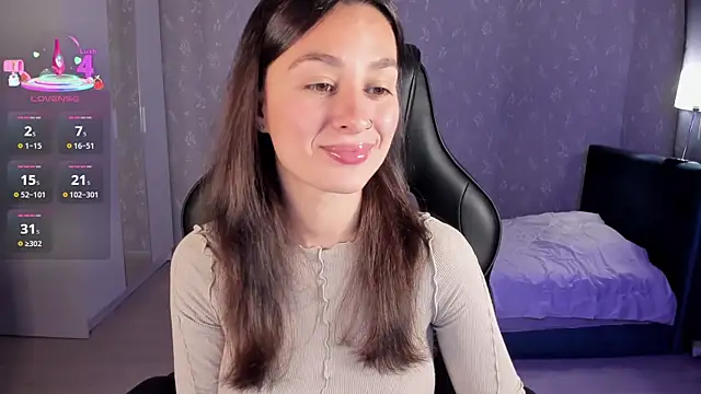 Snapshot of EllaFresh chatting on September 20, 2025, 12:11 am EllaFresh online show from September 20, 2025, 12:11 am