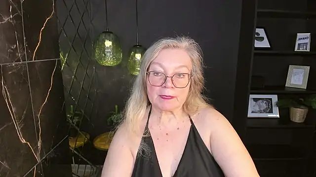 NataliMellow online show from January 16, 2026, 1:15 pm