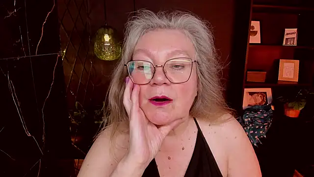 Snapshot of NataliMellow chatting on June 15, 2026, 1:02 pm NataliMellow online show from June 15, 2026, 1:02 pm