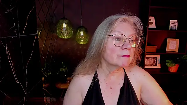 Snapshot of NataliMellow chatting on June 25, 2026, 1:15 pm NataliMellow online show from June 25, 2026, 1:15 pm