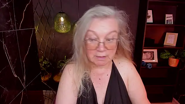 Snapshot of NataliMellow chatting on July 7, 2026, 1:26 pm NataliMellow online show from July 7, 2026, 1:26 pm