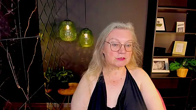 Snapshot of NataliMellow chatting on July 13, 2026, 1:25 pm NataliMellow online show from July 13, 2026, 1:25 pm