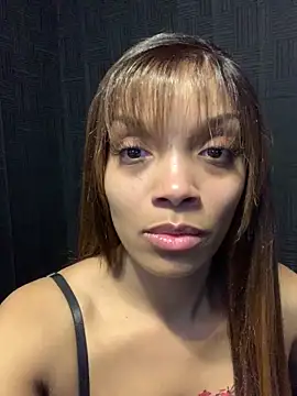 Snapshot of Rakiyahcharms chatting on February 14, 2026, 7:16 am Rakiyahcharms online show from February 14, 2026, 7:16 am