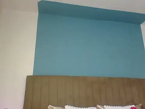 Snapshot of naya86 chatting on September 29, 2025, 11:37 am naya86 online show from September 29, 2025, 11:37 am