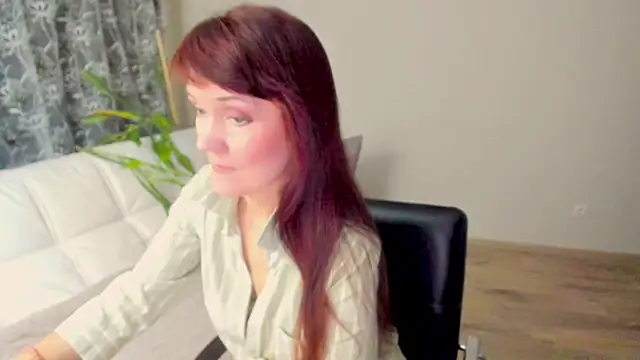 Snapshot of Fritha chatting on January 9, 2025, 7:08 pm Fritha online show from January 9, 2025, 7:08 pm