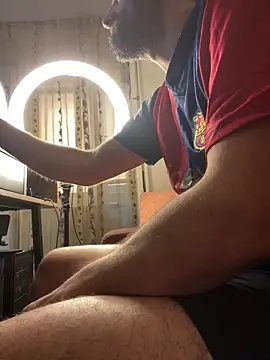 Snapshot of MarkReeds chatting on February 2, 2025, 12:35 pm MarkReeds online show from February 2, 2025, 12:35 pm