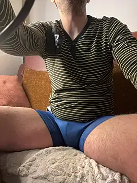 Snapshot of MarkReeds chatting on February 15, 2025, 12:43 pm MarkReeds online show from February 15, 2025, 12:43 pm