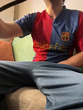 Snapshot of MarkReeds chatting on February 22, 2025, 1:35 pm MarkReeds online show from February 22, 2025, 1:35 pm