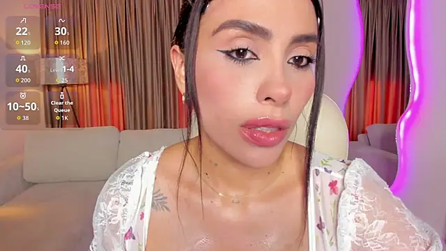 Snapshot of Sarah_Stone_ chatting on July 17, 2026, 9:08 pm Sarah Stone online show from July 17, 2026, 9:08 pm