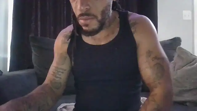 Snapshot of BigWayneBabyXXX chatting on October 6, 2025, 5:32 pm BigWayneBabyXXX online show from October 6, 2025, 5:32 pm