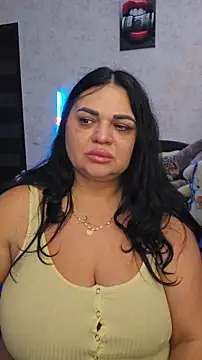 littleRikka online show from February 2, 2026, 8:51 pm