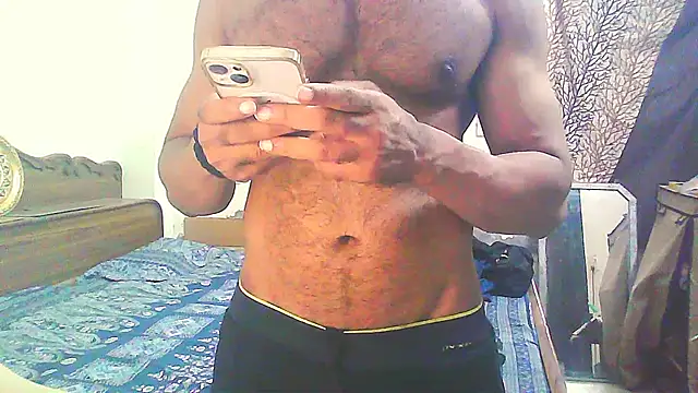 Vbestshow online show from November 3, 2025, 10:42 pm