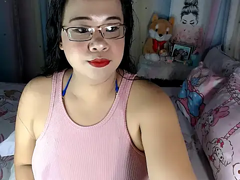 Snapshot of hersheykisses07 chatting on October 21, 2025, 2:12 am hersheykisses07 online show from October 21, 2025, 2:12 am