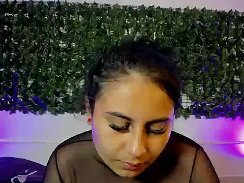 Snapshot of AbbyTaylorr chatting on April 20, 2026, 12:13 am AbbyTaylorr online show from April 20, 2026, 12:13 am