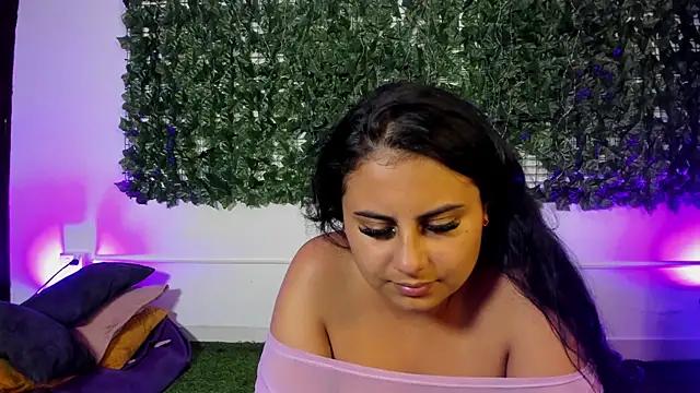 Snapshot of AbbyTaylorr chatting on April 25, 2026, 8:50 pm AbbyTaylorr online show from April 25, 2026, 8:50 pm