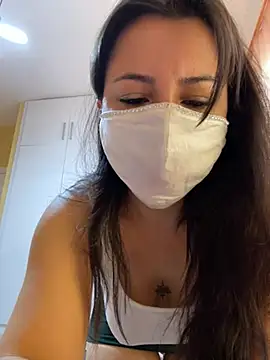 White-Petite online show from June 10, 2026, 6:01 am