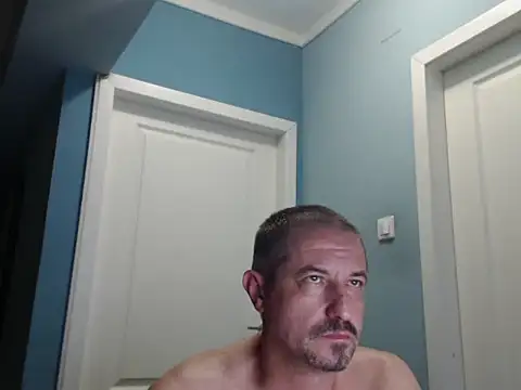 MisterFaithRO online show from June 18, 2026, 10:03 pm