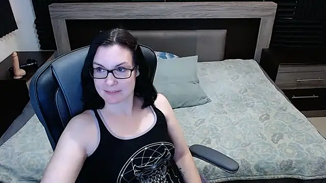 Snapshot of DesreRose chatting on September 29, 2025, 11:20 pm DesreRose online show from September 29, 2025, 11:20 pm