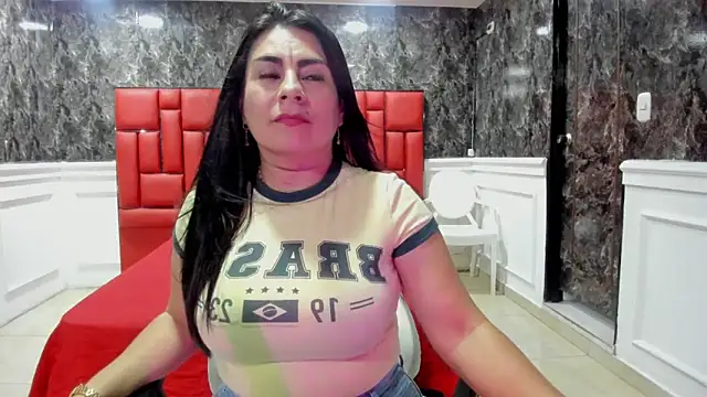 Snapshot of Imyourdirtymilf chatting on October 3, 2025, 7:00 pm Imyourdirtymilf online show from October 3, 2025, 7:00 pm