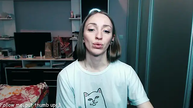 Natalimeowks online show from December 31, 2024, 1:08 pm