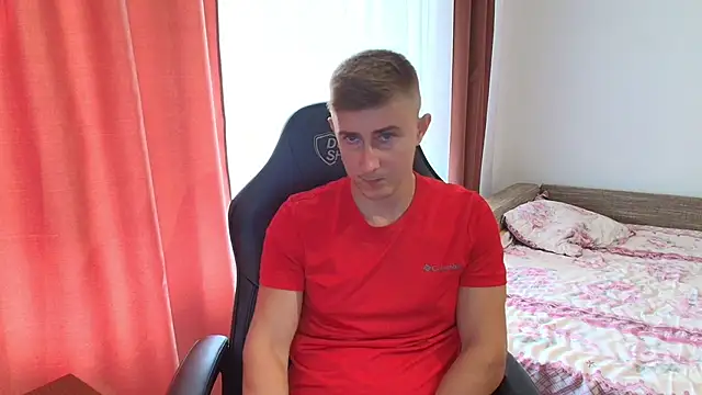 Todhorny9873 online show from March 11, 2025, 11:01 am